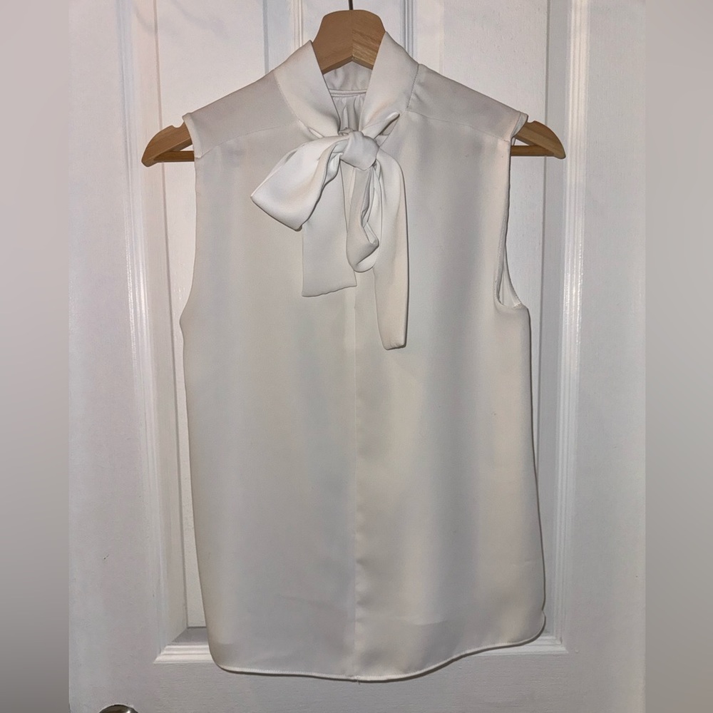 MNG Suit Sleeveless Crepe Top Bow Tie Back
